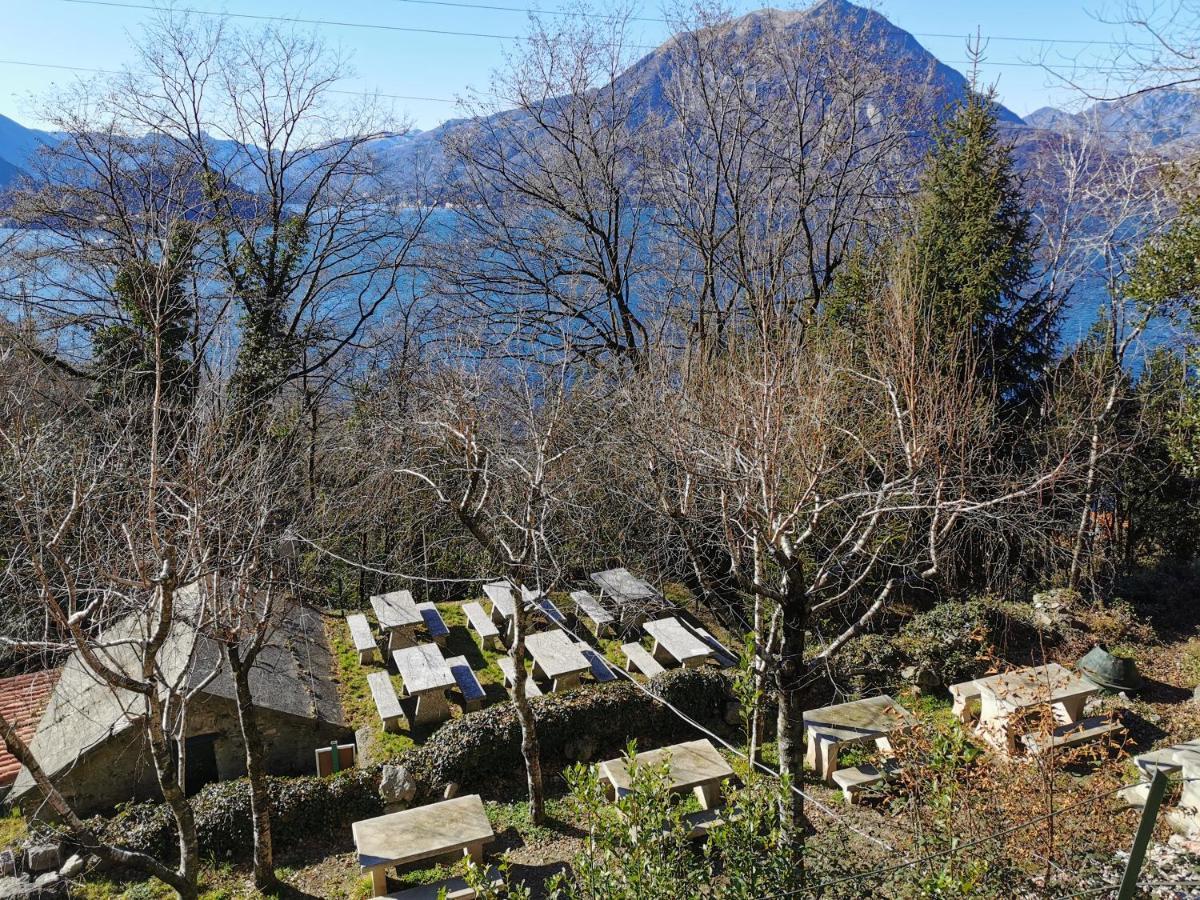 Near Villa Monastero And Castello Di Vezio Varenna Exterior photo